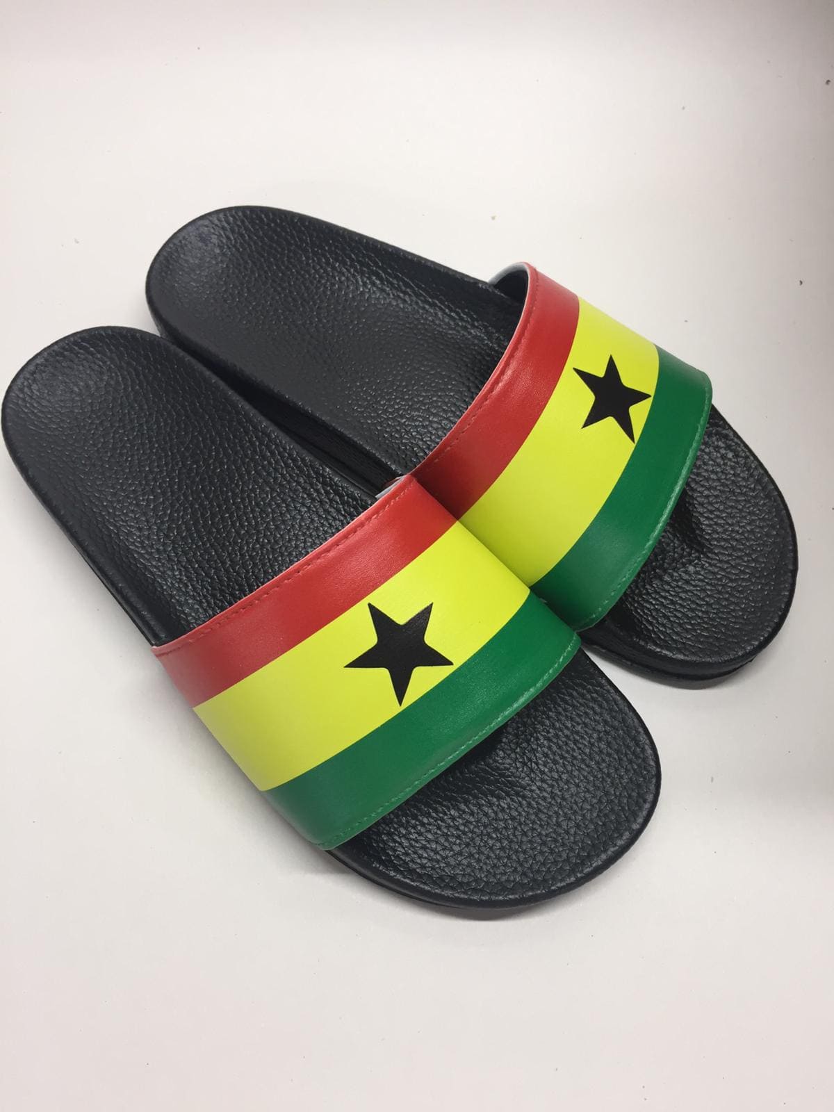 18e485b5-c756-42b4-8f8f-bed98a90731b Personalised Sliders